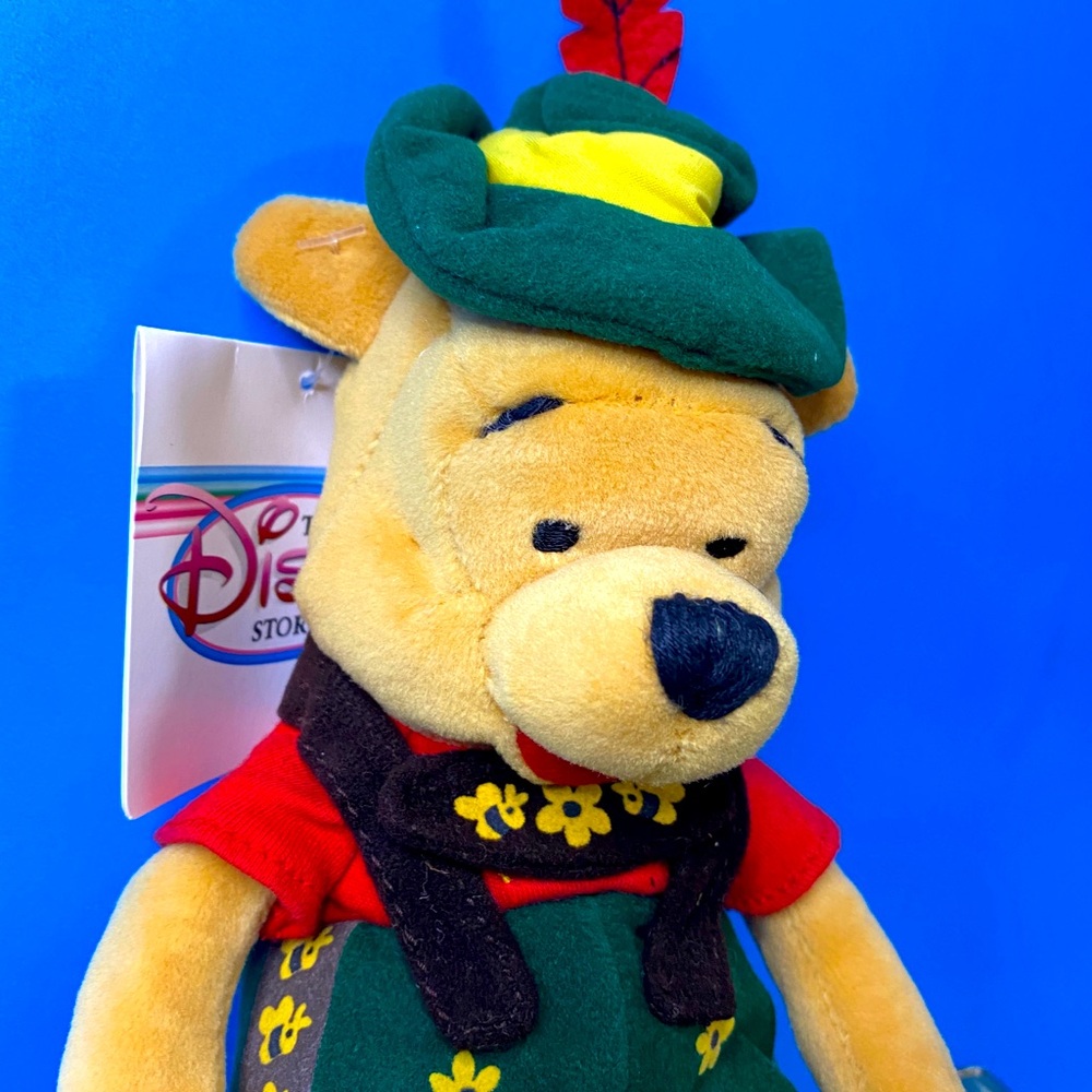 DISNEY STORE EXCLUSIVE NWT VTG 90’s OCTOBER FEST WINNIE THE POOH BEAN BAG PLUSH - Picture 4 of 13